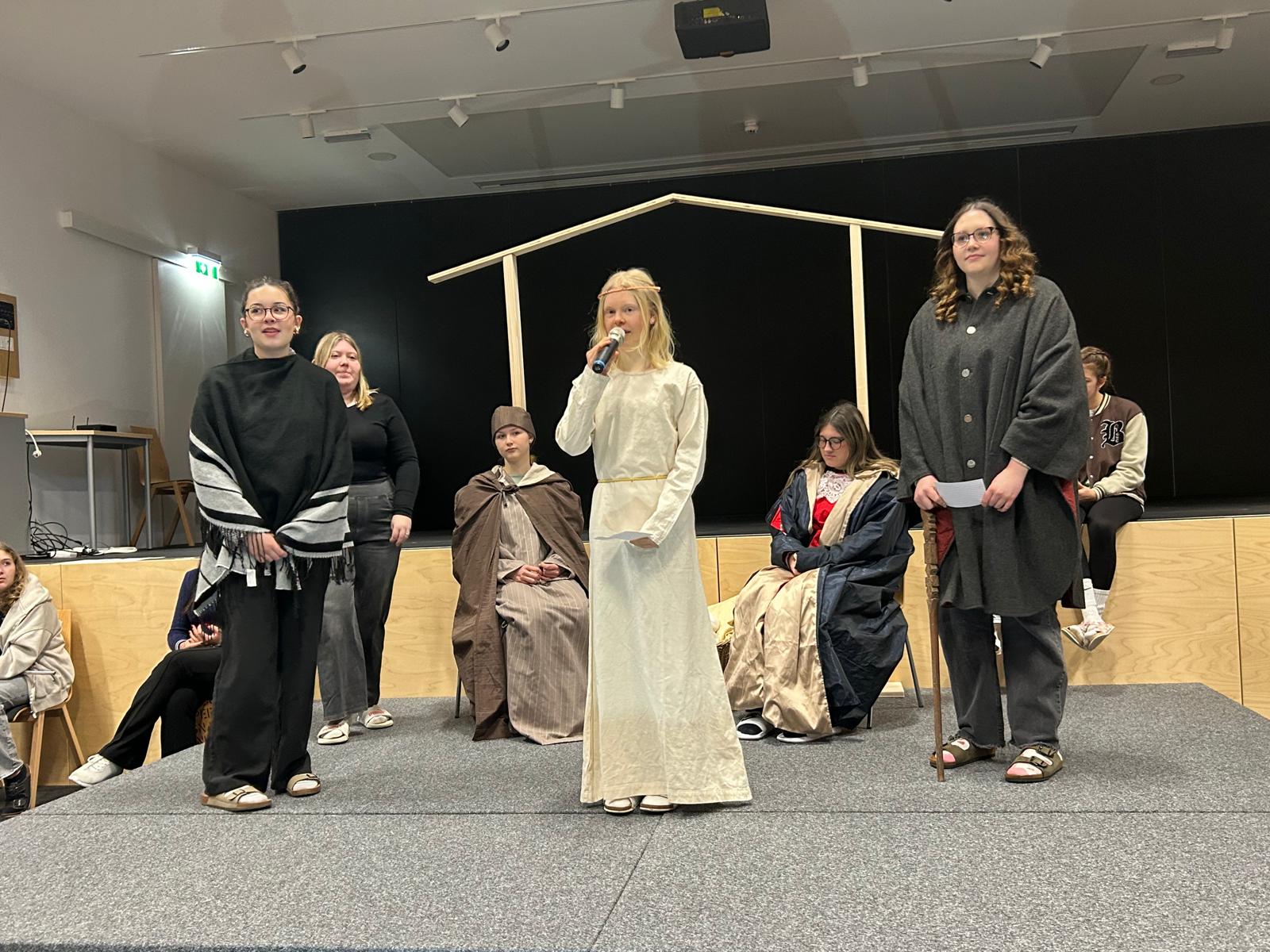 Stimmungsvolle Weihnachtsfeier am LBZ Edelhof