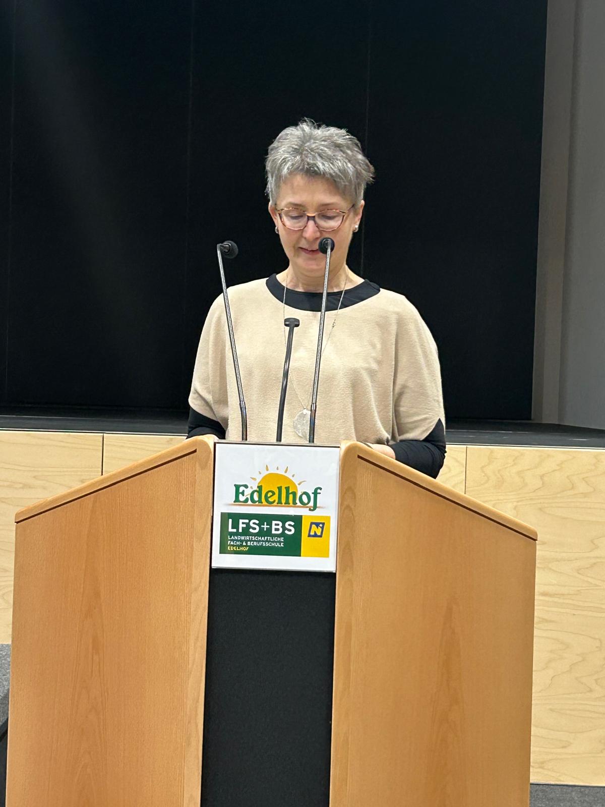 WhatsApp Image 2025-12-24 at 09.40.23