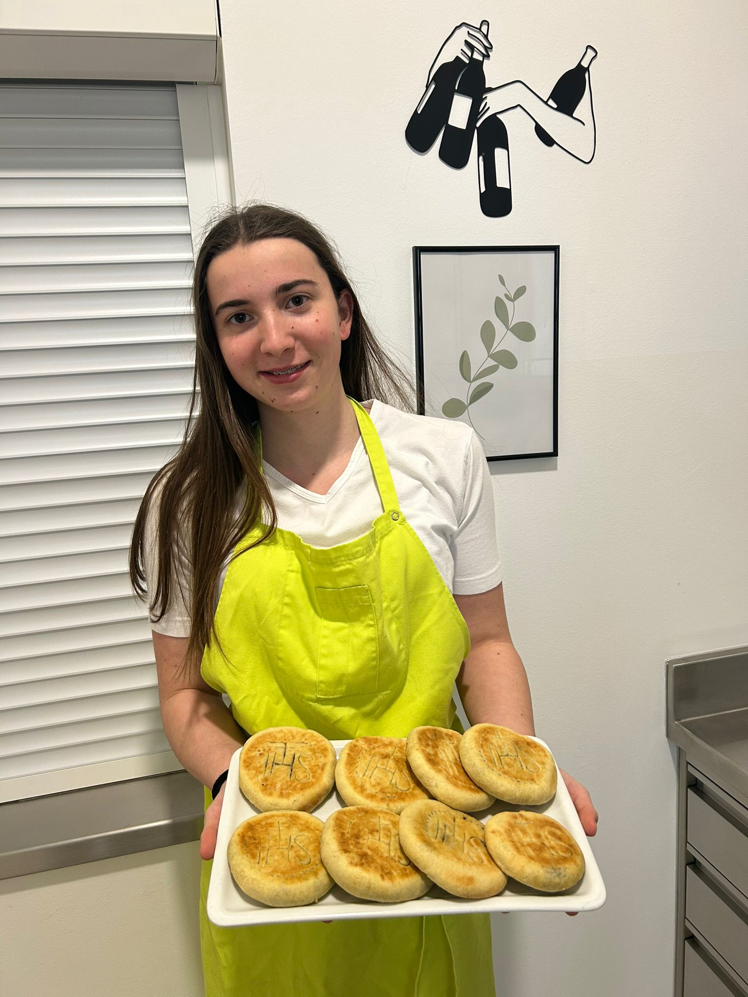 d3cc14ba-08f7-4cf8-a2ff-3a8219bc4b3a